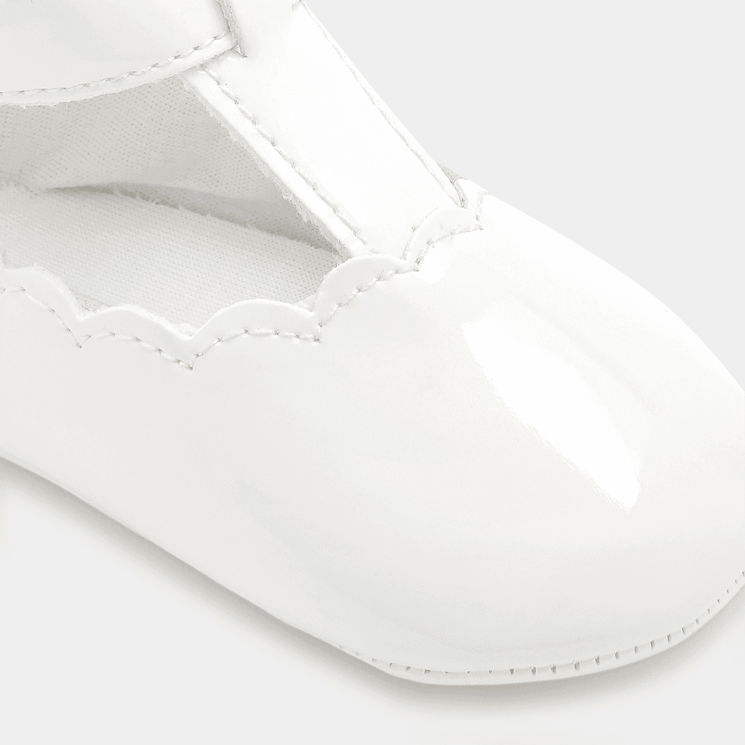 Jacadi Baby girl patent t-bar shoes - blanc jacadi — image 3 of 4